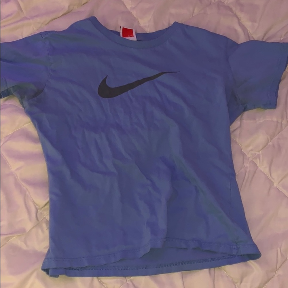 baby blue nike t shirt